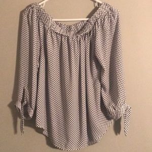 Express Tops - Off the shoulder Blouse Express Tops - Off the shoulder Blouse